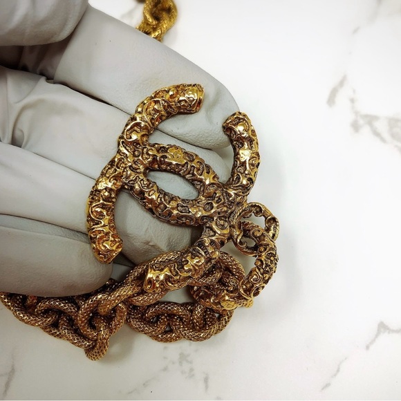 Chanel coco mark lava gold vintage necklace - Picture 5 of 6
